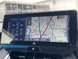 【12.3インチワイドナビ】高級感とインパクトのある大型ワイドナビを装備。各種オーディオ操作はもちろん、横長ワイド画面でのマップ2分割表示など、利便性も高いナビです♪