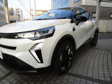 バンパー横デイライトが装着されます