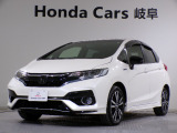フィットHYBRID S ホンダセンシングの白色走行距離5.6万キロが入庫しました。