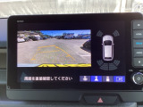 バックも安心のバックカメラ付いています。バックカメラがあると、いつでも安全にバックできますね。死角も減ります。