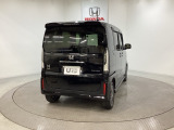 【Honda認定中古車 U-Select】 は3つの安心をお約束します。 1 Hondaのプロが整備した安心。 2 第三者機関がチェックした安心。 3 購入後もHondaが保証する安心。