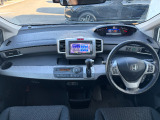 ゆったりとご乗車いただける室内空間です!