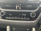 オートエアコンなので、お好みの温度に設定するだけで車内を快適空間にしてくれます。