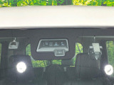 【スズキ セーフティサポート】走行中に前方の車両等を認識し、衝突しそうな時は警報とブレーキで衝突回避と被害軽減をアシスト。より安全にドライブをお楽しみいただけます。