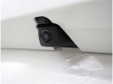 バックカメラが付いているので後方確認が非常にしやすいです。今や運転初心者も熟練者も必須装備!ついていて損はないですね♪