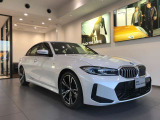 【BMWの伝統-2】時代を超える美しさ。磨き抜かれたエアロダイナミクスが瞳を奪う。一目で伝わるスポーティーなプロポーションは、BMWの走行性能を生み出すのに欠かせない要因の一つです。