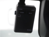 ◆ドライブレコーダー◆映像・音声などを記録する自動車用の装置です。 もしもの事故の際の記録はもちろん、旅行の際の思い出としてドライブの映像を楽しむことができます。
