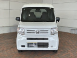 当社の車両には『安心して車選びをしていただくために』お支払い総額を表示しております。税金、自賠責保険料、登録費用、リサイクル料金が含まれており、県内登録及び届出で店頭納車の場合になります。