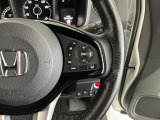 【アダプティブ・クルーズ・コントロール】予め設定した車速内でクルマが自動的に加減速。 前走車との適切な車間距離を維持しながら追従走行し、高速道路でのドライバーの疲労を軽減してくれる嬉しい機能付♪
