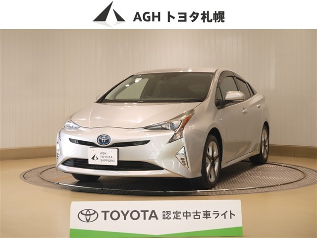 プリウス 1.8 A ツーリングセレクション E-Four 4WD