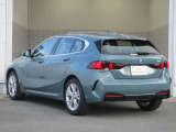 BMW認定中古車は、ドイツ本社と同様の教育・訓練を受けたBMW専門のメカニックが100項目以上のポイントを徹底的にチェックし、整備したうえでご納車させていただきます。