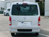 国家整備資格を取得しておりますメカニックが、大切なお客様のお車をご納車に向けて整備致します♪