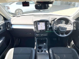 XC40 T4 モメンタム 