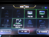 フルセグTV視聴可能・CD/DVD再生機能付きで、Bluetoothオーディオや音楽レコーディングにも対応しており、車内のエンターテインメントが充実しております ♪