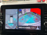 アラウンドビューモニター装備。前後左右4つのカメラから解析した、まるで上から車を見たような画像が映し出され、車の死角や駐車場の線も確認ができるようになります。日産の先進装備の1つです。