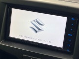 【純正ナビ】人気の純正ナビを装備。オーディオ機能も充実しており、Bluetooth接続すればお持ちのスマホやMP3プレイヤーの音楽を再生可能!毎日の運転がさらに楽しくなります!!