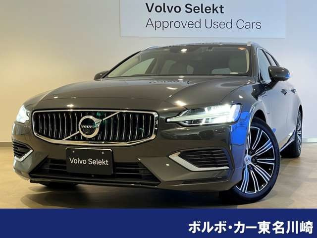 V60リチャージ PHEV T6 AWD インスクリプション エクスプレッション 4WD