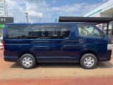 ご成約のおクルマ全て、エンジンオイルを交換してご納車させていただきます!また、点検時に消耗品の状態確認も行い必要に応じて新品交換させていただきます!