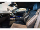 【SKY GROUP】BMW、MINI、VOLVO、JAGUAR、LANDROVER、PORCHE、MASERATI、LAMBORGHINI、ASTON MARTINの他14ブランドの輸入車を取り扱う正規ディーラーです。新潟県/神奈川県/東京都中心に全国で販売をしております。