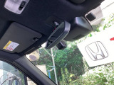 Hondaセンシング搭載!ミリ波レーダーと単眼カメラで、クルマの前方の状況を認識。ブレーキやステアリングの制御技術と協調し、安心・快適な運転や事故回避を支援する先進のシステムです!