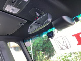 Hondaセンシング搭載!ミリ波レーダーと単眼カメラで、クルマの前方の状況を認識。ブレーキやステアリングの制御技術と協調し、安心・快適な運転や事故回避を支援する先進のシステムです!