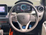 【ステアリングスイッチ】運転中、前方から目線をそらすことなく、オーディオ等の操作が可能な便利機能!安心&快適なドライブを演出してくれます♪
