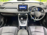 RAV4 2.5 ハイブリッド G E-Four 4WD 