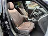 BMW Premium Selection 江戸川は、約20台の展示スペースがあり、常時新車拠店より厳選された認定中古車が続々と入庫しております。