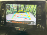 【バックカメラ】駐車時に後方がリアルタイム映像で確認できます。大型商業施設や立体駐車場での駐車時や、夜間のバック時に大活躍!運転スキルに関わらず、今や必須となった装備のひとつです!
