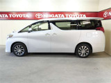 ようこそ、新潟トヨタの中古車をご覧いただきまことにありがとうございます。私ども新潟トヨタではお客様によりご満足をいただくために契約時と納車時はご来店をお願いしております。