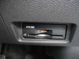 ビルトインETC2・0 インストルメントパネルのデザインにフィットするETCです。