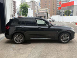 サービスにはドイツ本国と同様に教育と訓練を受け、BMWを知り尽くした「マイスターメカニック」が数多く在籍しております。納車前点検整備で、お客様に安心と安全をお届けいたします。