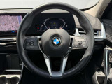 BMW Premium Selection 江戸川は、約20台の展示スペースがあり、常時新車拠店より厳選された認定中古車が続々と入庫しております。