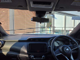 運転席周りの視界もよくハンドルも軽い取り回しなのですごく運転がしやすい車です。