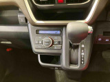 納車前にはプロのメカニックが、各部の点検を行います。ディーラーにしか出来ない品質、そしてサービスできっと満足していただけると思います!