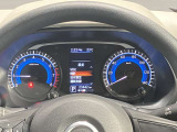 【メーター】メーター内のカラーディスプレイには運転をサポートするさまざまな情報を表示!
