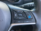 プロパイロット搭載車です。高速道路や自動車専用道路での運転サポート機能です。長距離ドライブ時に重宝します。