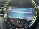 弊社在庫車両はすべて、入庫段階での客観的且つ厳正な車両チェック(第3者機関日本査定協会による査定)を実施しております。メーター改ざん車、修復歴車などは一切ございませんので、どうぞご安心くださいませ。