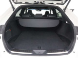 5人乗車時のラゲージスペースです。ワイドボディーのラゲージスペースはバックなど色々なお荷物が積めそうですね!