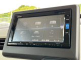 純正インターナビ付きでフルセグ・DVD再生・Bluetoothなど付いてとても便利な車両です♪