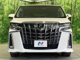 弊社では、全車『修復歴なし』のお車のみ取り扱っております。専任バイヤーによる厳選した仕入れの後、入庫後の車両チェックを行い、ネクステージが認定した高品質な中古車をご提供しております。