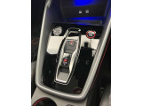 他の店舗でも商談している可能性があります。お車の詳細についてはアウディ奈良 中古車担当までお気軽にお問い合わせ下さい。