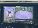 【マルチアラウンドモニター】専用のカメラにより、上から見下ろしたような視点で360度クルマの周囲を確認することができます☆死角部分も確認しやすく、狭い場所での切り返しや駐車もスムーズに行えます。