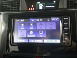 【トヨタ純正ナビゲーション】です!操作も解りやすく、初めての知らない道でも案内してくれます!快適なドライブが出来そうですね(*^_^*)
