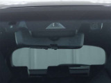 TOYOTA SAFETY SENSEは道路状況、車両状態、天候状態及びドライバーの操作状況などによっては、作動しない場所があります。あくまで運転補助機能です。