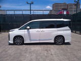 スライドドアは、開口部が広く乗降性の良いお車です