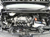 【エンジンルームクリーニング】エンジンルームの画像です!ご覧の様に、こちらもピカピッカ☆お車を丸ごとクリーニング!&ldquo;まるまるクリン&rdquo;は細部まで、丁寧に仕上げております♪