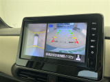 【 全方位カメラ 】上から見下ろしたように駐車が可能です。安心して縦列駐車も可能です♪