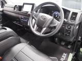 【新車ハイエースワゴンGL/FLEX内装架装Ver1/2WD】収納可能なハーフベッドキッド!【全国納車可能】