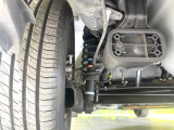 お車を安心してお乗りいただく為には、足回りの定期点検が欠かせません。サービスサポート(有償保証)では無料点検もご提供しており、安心のカーライフをお過ごしいただけるサポート体制が整っています。